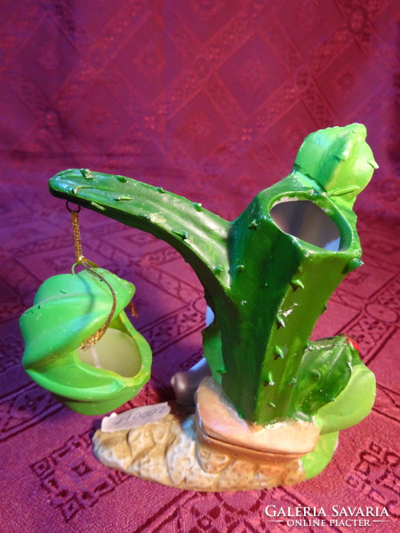 Porcelán gyertyatartó és egyben mini váza is. Kaktusz ágon lóg a gyertya, két kacsás. Vanneki!