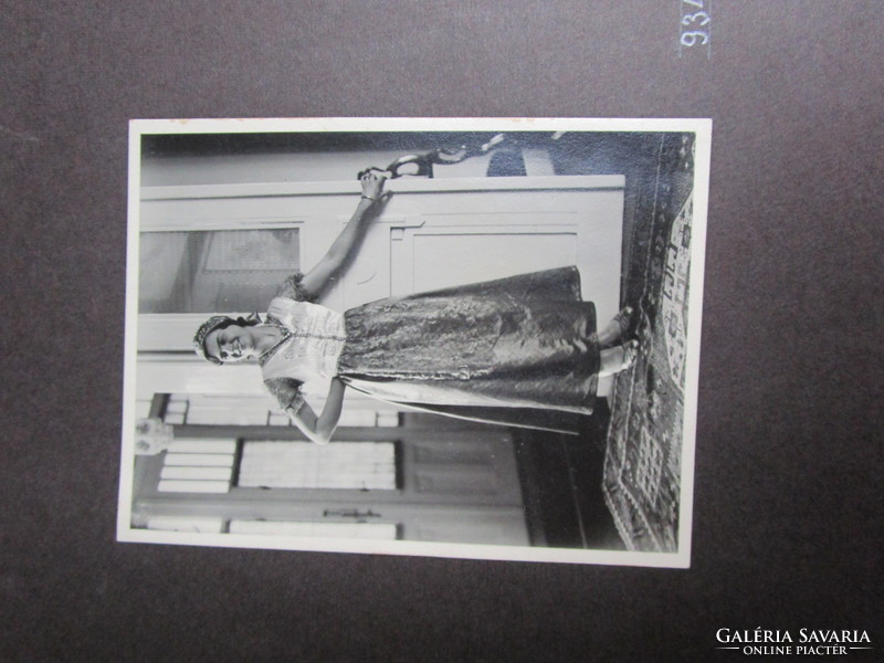 Art deco deco beautiful arranged labeled album classy family photos 130 pcs. Photo from 1918