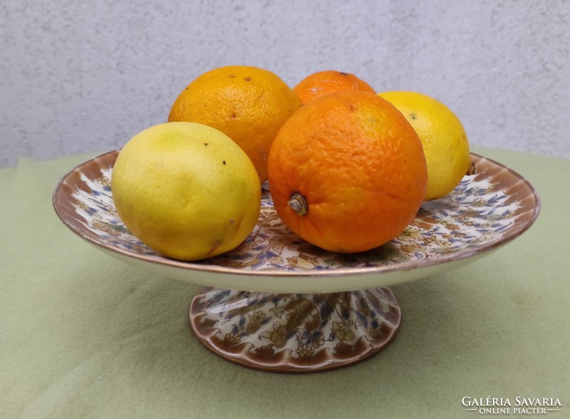 Antik Zsolnay kínáló, Asztalközép őszi színek,1800as évek.Gyümölcs, torta tàl.Mesteri festés !