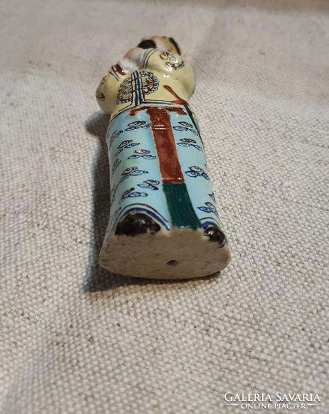 Antique Chinese hand-painted figure. 10.5 cm.