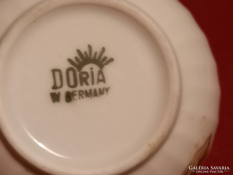 BFr  Ritka német Doria kézzel festett porcelán csésze alátét tányérral