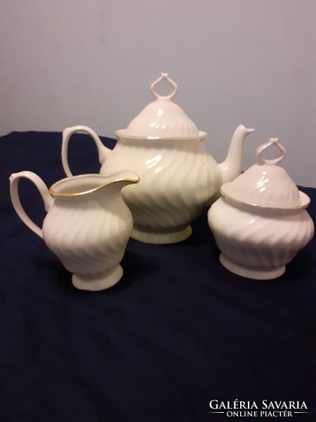 Elegáns Apulum porcelán teás, kapucsínós készlet (4 személyes)