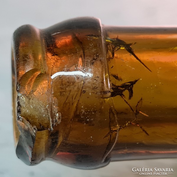 "Schwarcz Ármin Kiskőrös 0.38 L" világosbarna sörösüveg (1396)