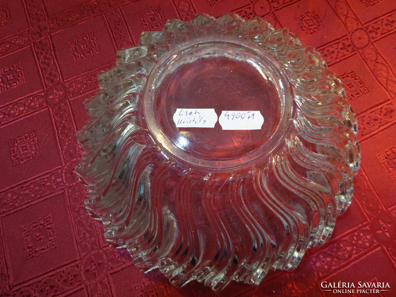 Czech crystal glass bowl, diameter 23 cm. He has!