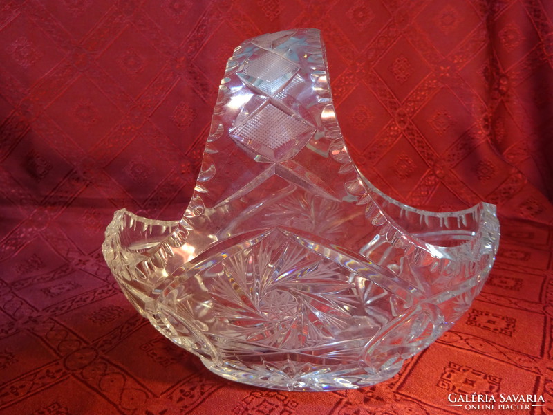 Crystal glass basket, centerpiece, length 21 cm. He has!