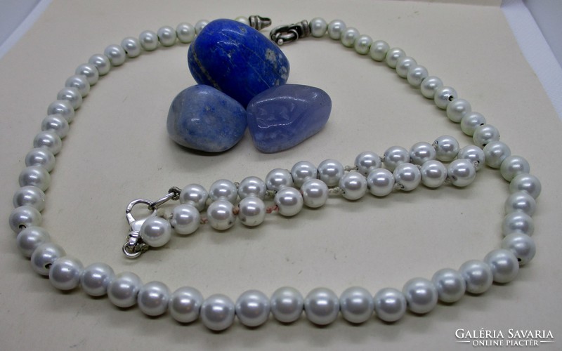 Beautiful white enameled magnetic pearl jewelry set with silver mounting