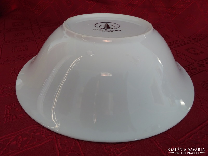 Pagoda porcelain, Chinese large garnished bowl, diameter 23.5 cm. He has!