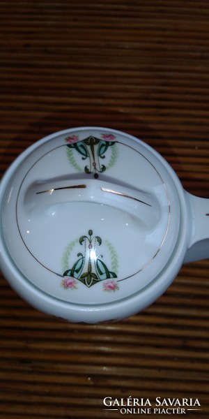Antik elegáns, finom  díszítésű MZ Austria jelzésű porcelán tea-kávé kanna, kiöntő, kancsó