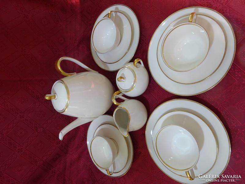 Bavaria quality porcelain Munich, four-person, 19-piece tea set. He has!