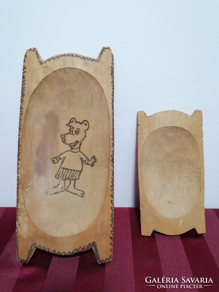 Children's toy wooden turtle pair