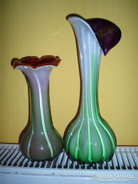 2 Artistic 2-layer glass vases