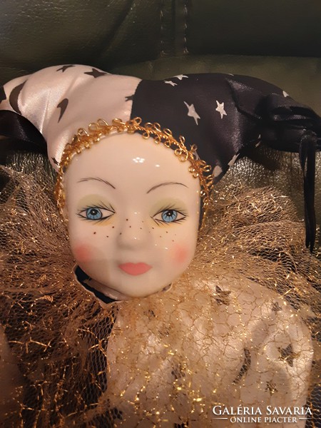 Nagy velencei porcelán fejű és kezű baba Pierrot - ágy és asztal dísz, karácsony