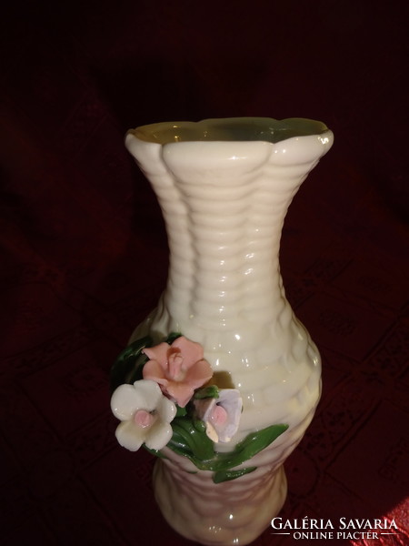German porcelain, rose patterned vase, height 13.5 cm. He has!