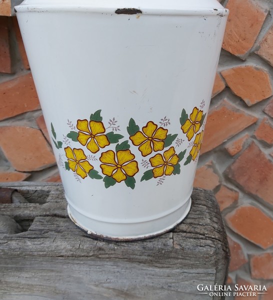 Enameled enameled flower jug, cantaloupe, nostalgia piece, peasant decoration, garden