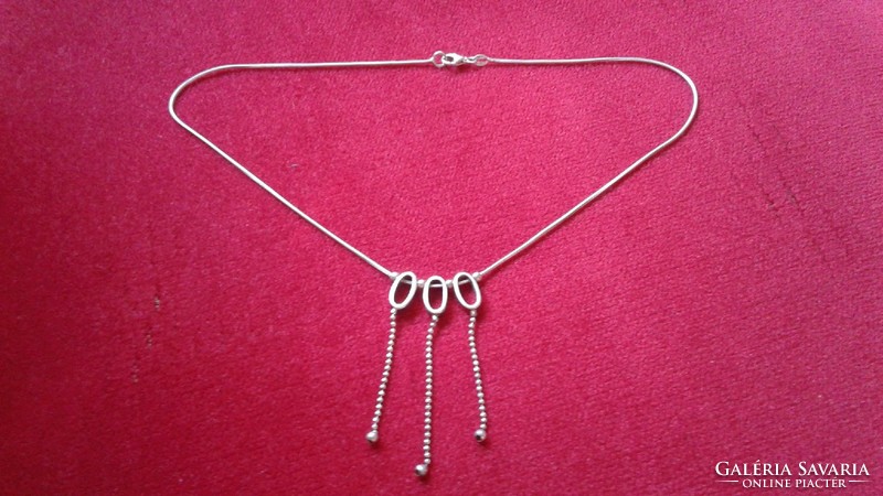 Silver necklace, marked + gift box