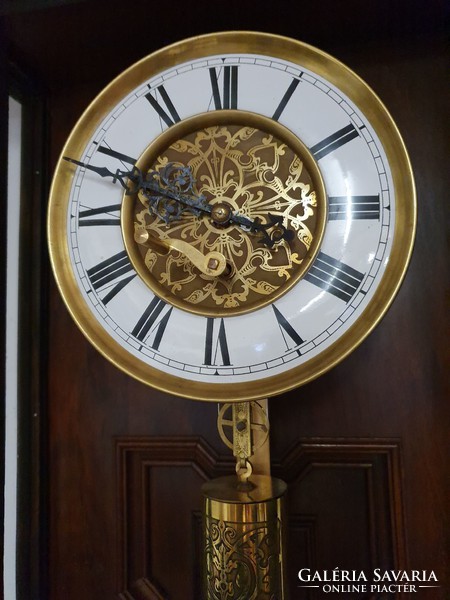 1 Heavy Renaissance wall clock