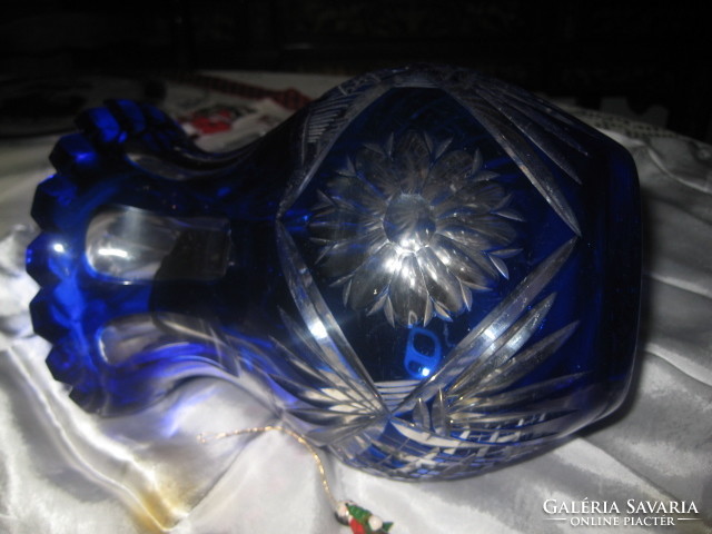 Polished blue lead crystal vase 16 x 22 cm