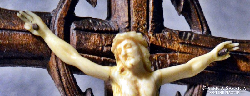 55. Antique, ivory Jesus Christ 8.3 Cm, 31 cm carved crucifix, cross, corpus.