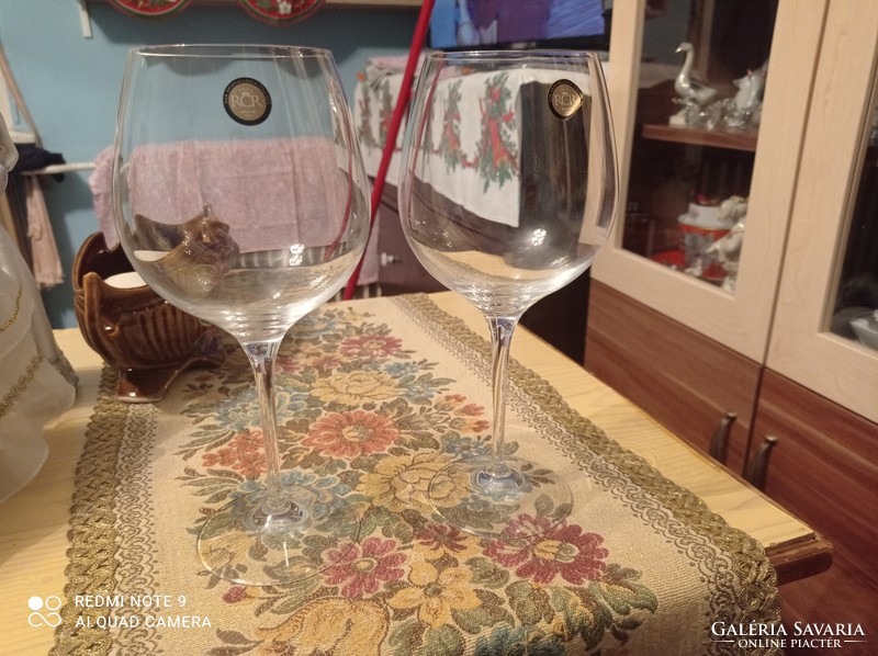 Perfect for a festive table!! At a favorable price!! 4 pieces in one 30 cm wide crystal glasses