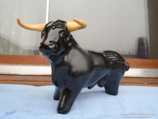 Torreádor üveg bika, különlegesség Spanyolországból, kifogástalan állapotban.