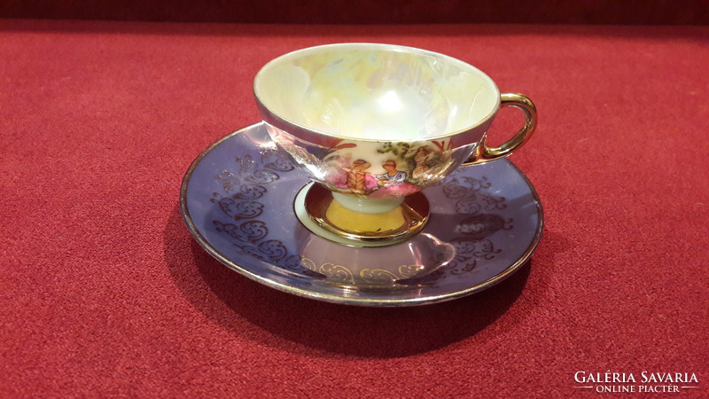 Barokk jelenetes, életképes porcelán csésze