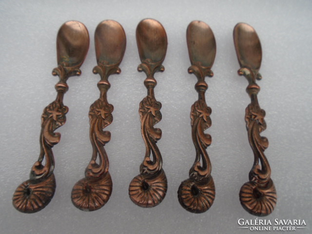 Mocha spoons from 1800 years are extremely rare collectible pieces made of bronze 11 cm artwork