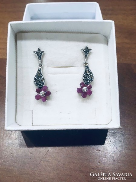 Silver earrings with marcasite and ruby stones