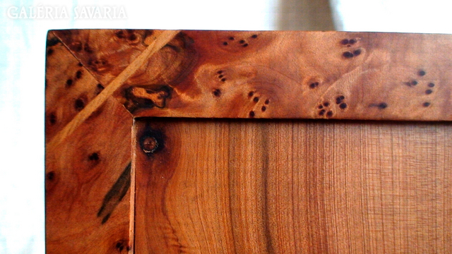 Tujafa asztali fényképtartó egzotikus kézi fa faragás munka afrika