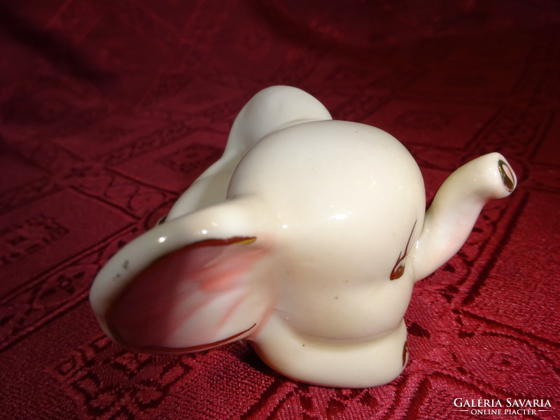 Német porcelán elefánt bébi figurális szobor. Vanneki!