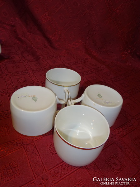 Zsolnay porcelán teáscsésze, antik, pajzspecsétes, fehér, arany szegéllyel, átmérője 8,5 cm. Vanneki