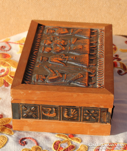 Box with a scene depicted on a metal plate, retro