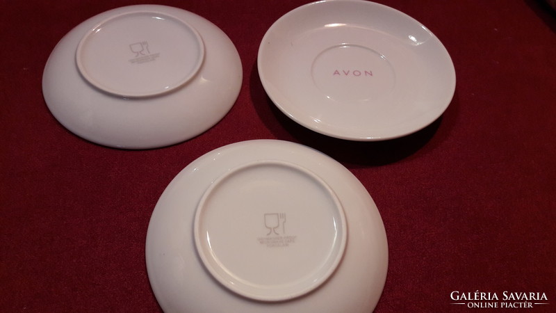 3 db Avon porcelán tányér, csésze alátét