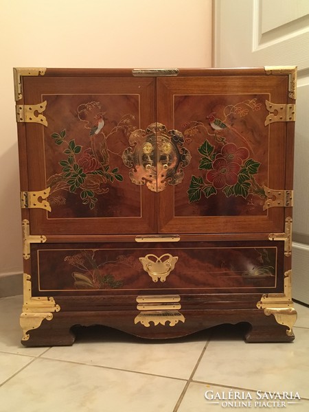 Oriental jewelry cabinet