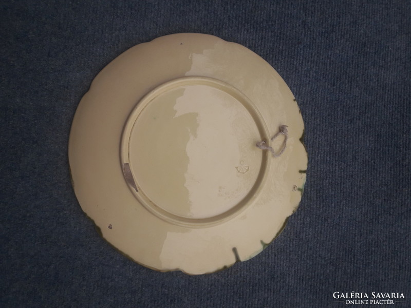 Körmöcbányai majolika tányér 26cm. Falraakasztható