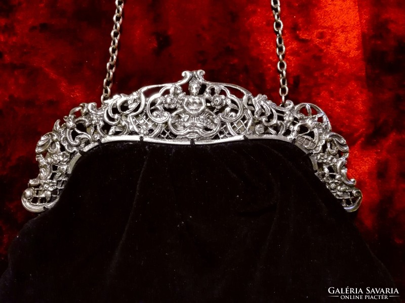 Antique, silver fitting, London, velvet outside - silk theater bag inside, beautiful condition