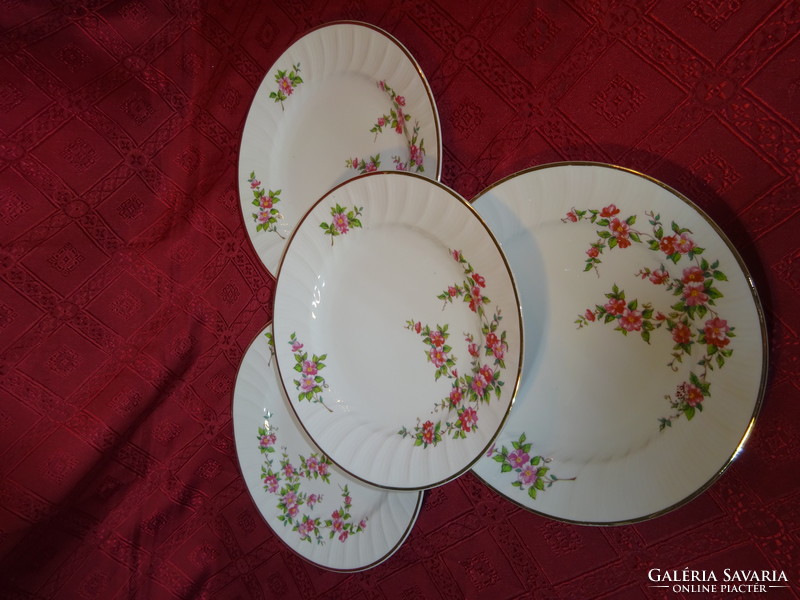 Bulgarian porcelain, pink floral flat plate, diameter 24 cm. He has!