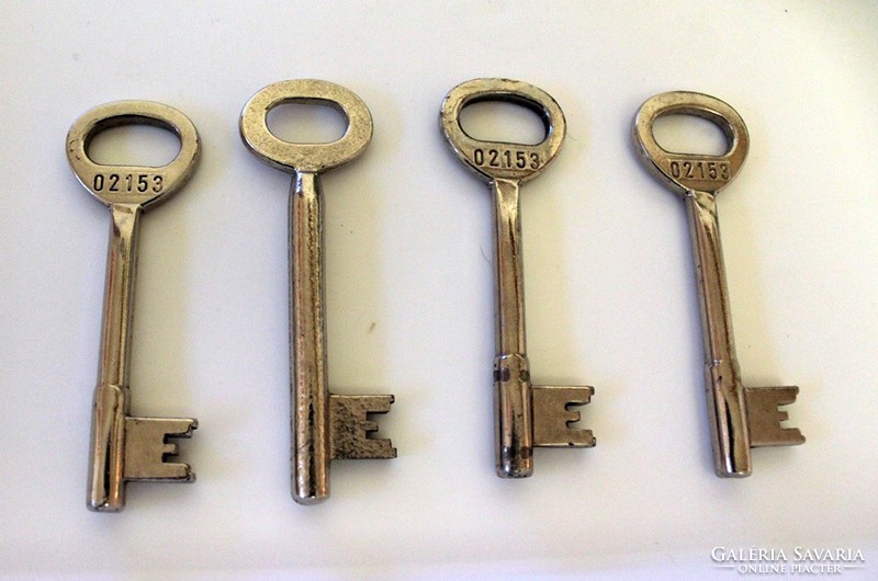 Régi kulcsok