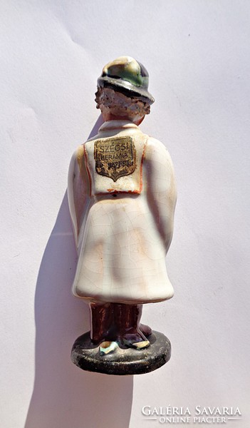 Régi kerámia figura, Szécsi jelzéssel, eredeti matricás