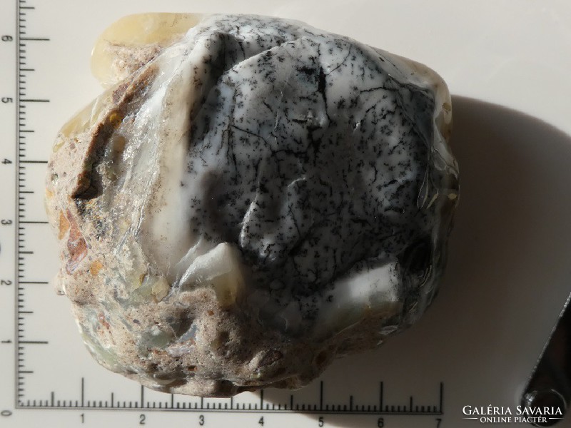 Természetes dendrites Opál ásvány (Merlinit).  114 gramm