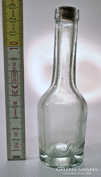 "Diana Francovka" színtelen kis sósborszeszes üveg (1444)