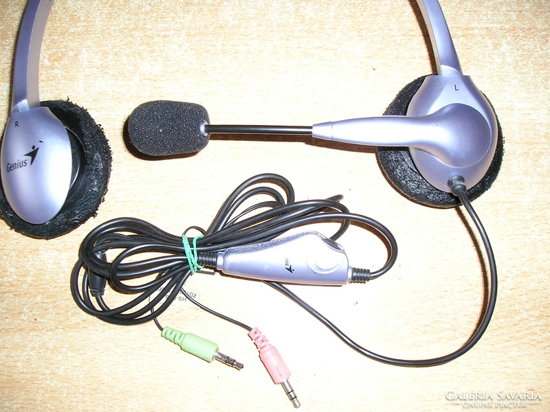 Vezetékes fejhallgató mikrofonnal - Genius