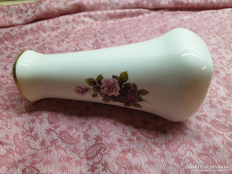 Gyönyörű Hollóházi kézzel festett porcelán váza eladó!