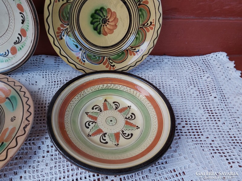 Ceramic wall plate wall plates, folk things decoration, ornaments, collectible pieces.