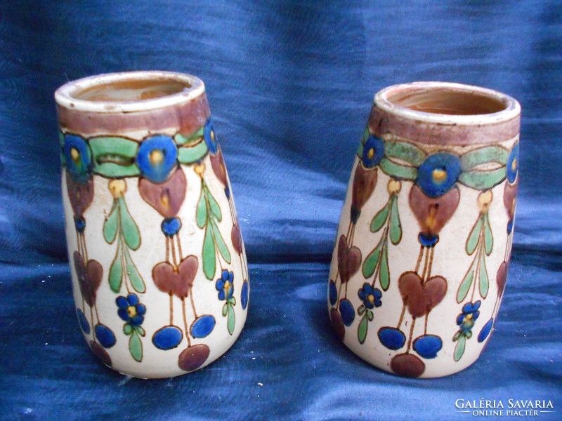 Balázs Badár Sr. (1855-1939), pair of folk Art Nouveau vases. Flawless, collectible piece. Around 1900