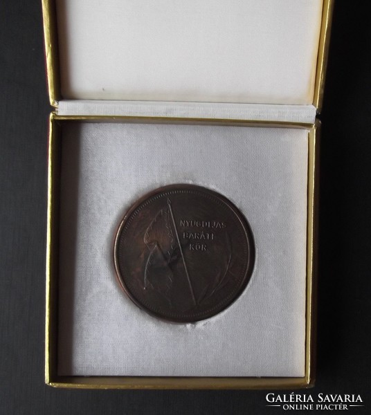 Hungarian People's Army retired circle of friends medal in box