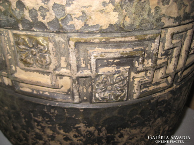 Antik kaspó az 1900 as évek elejéről  , Csehszlovákiából , nem restaurált , nem javított