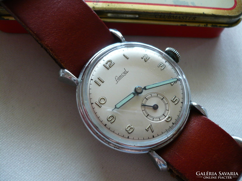 Lancyl is a very rare and beautiful Swiss watch from the 1940s
