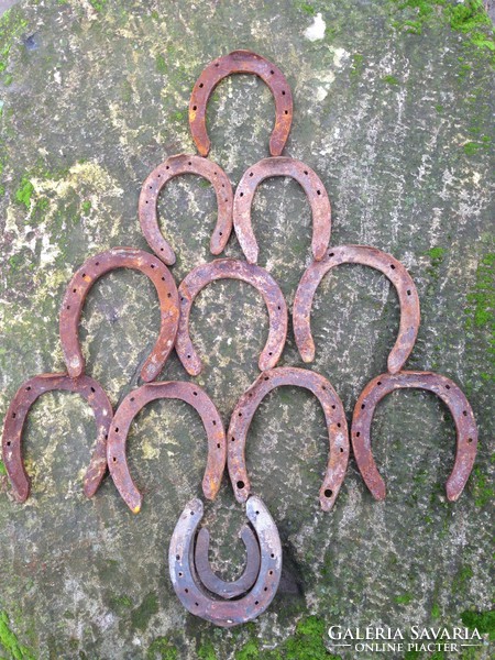 Old iron horse shoe