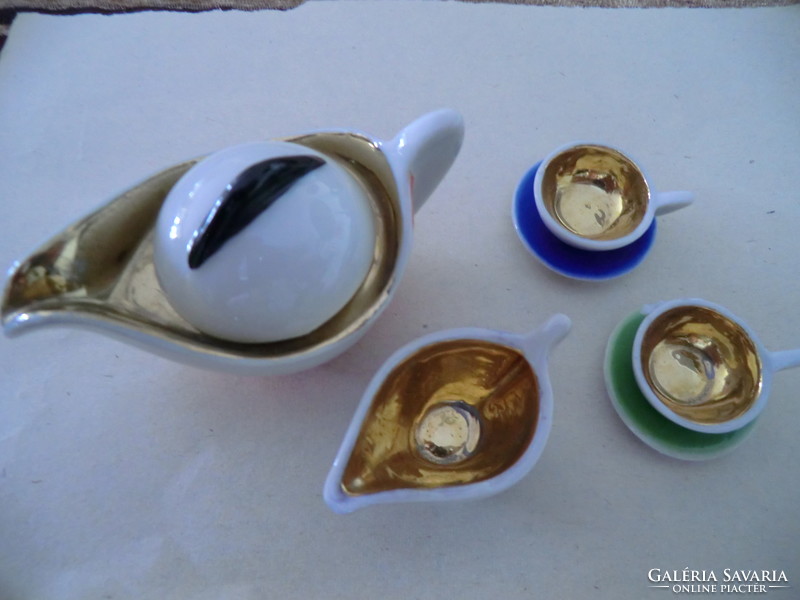 Különleges mini és ritka! Porcelán régi miniatűr baba játék kávéskészlet kislányoknak