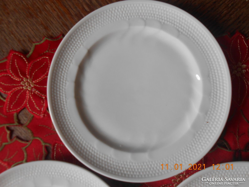 Alföldi porcelán süteményes tányérok